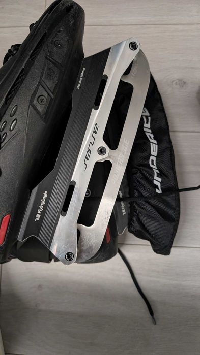 Льодові леза для роликових ковзанів Powerslide Sabres 3 S/M