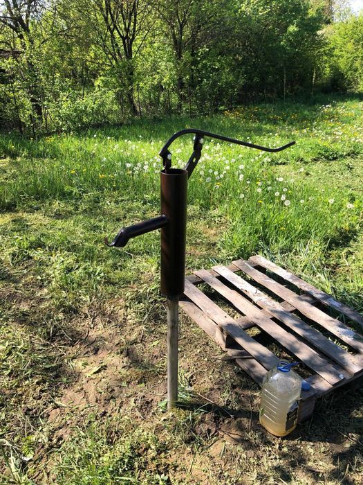Заб‘ю трубу під колонку(помпу) на воду
