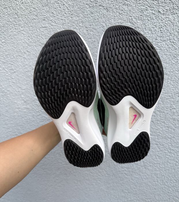 Nike zoom fly 5 кроссовки оригинал 37 размер оригинал найк