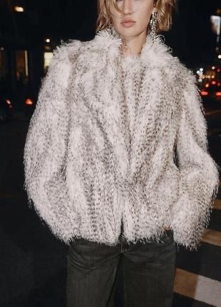 Шуба Zara розмір S шубка