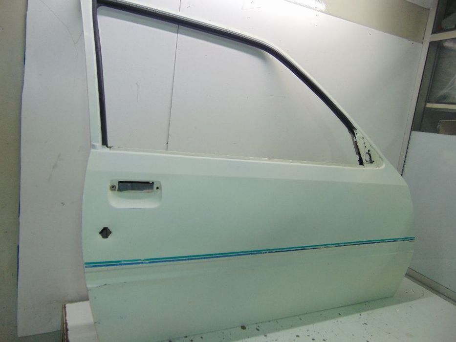 Peugeot 205 portas " nova de stock antigo