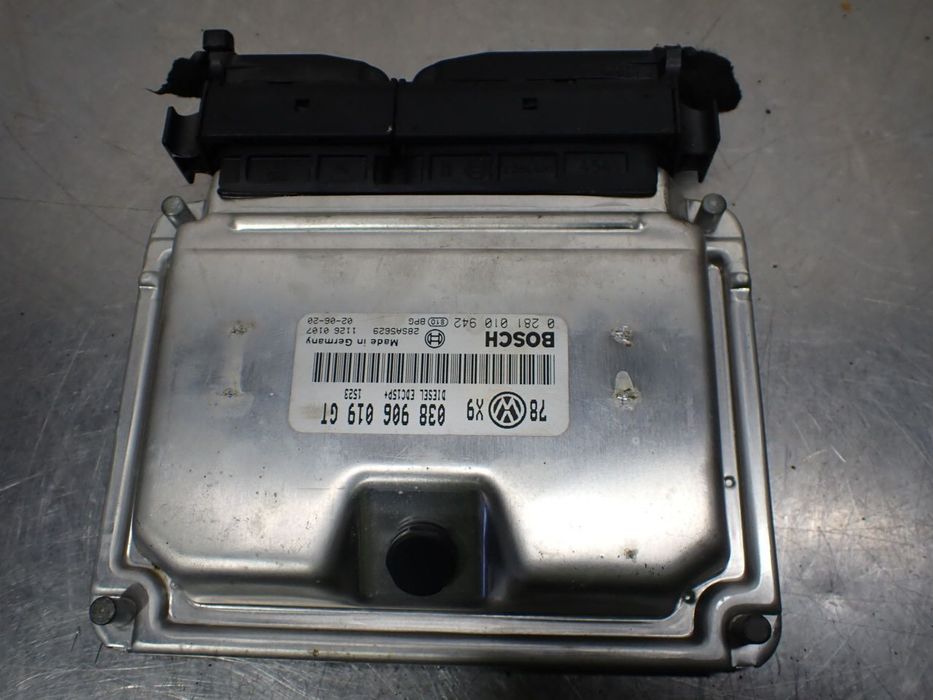 KOMPUTER SILNIKA VOLKSWAGEN PASSAT B5 FL 1.9TDI 038906019GT