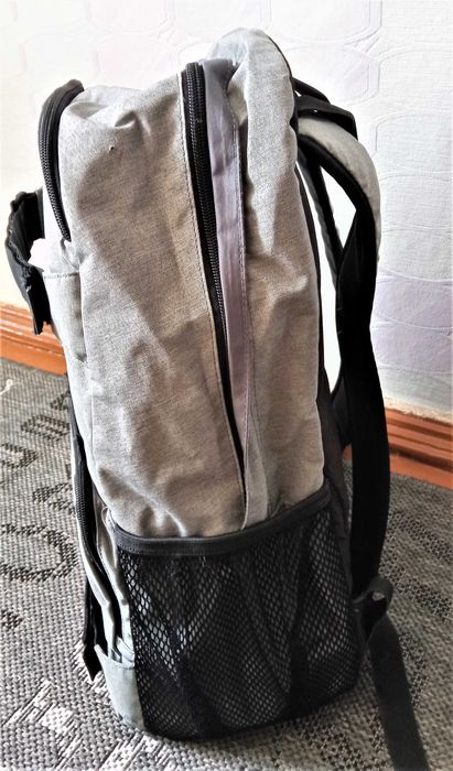 Продам  рюкзак на колесах