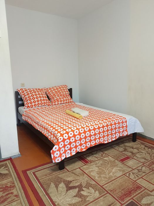 1 ком. квартира на Солнечном посуточно , почасово.