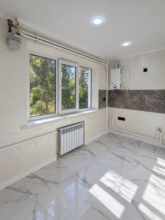 Продаж 2 кімнатна квартира р-н Парку Шевченка