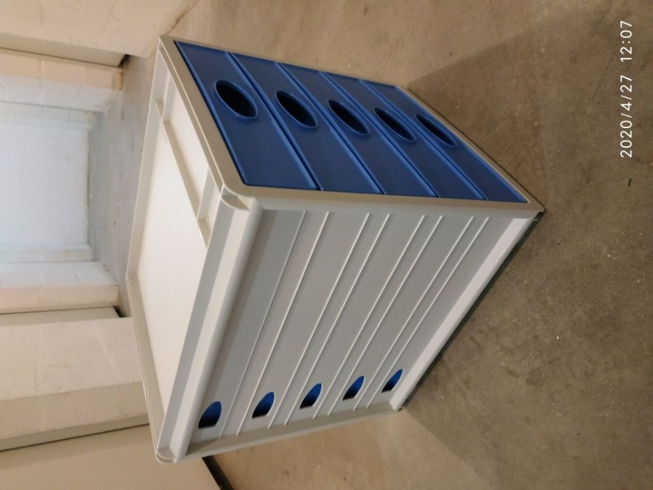 Gavetas de arrumação de secretária