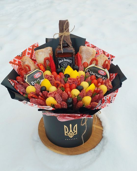 Їстівні /букет з рафаелло/Ковбасні/Букет з цукерок/Солодкі/Мильні/Дитя