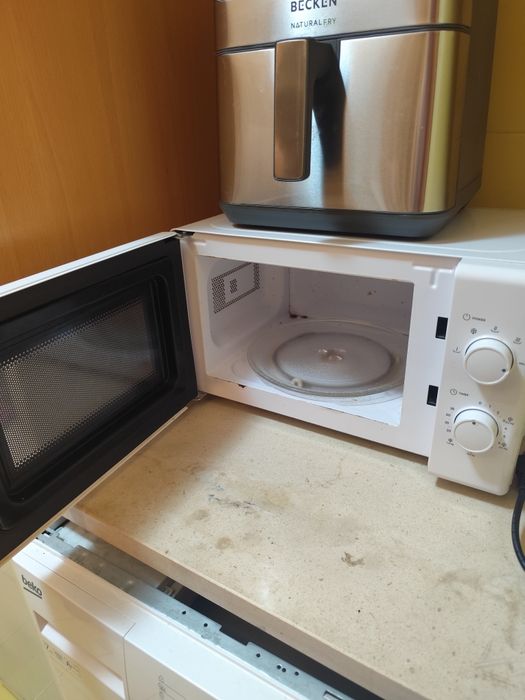 Microondas branco