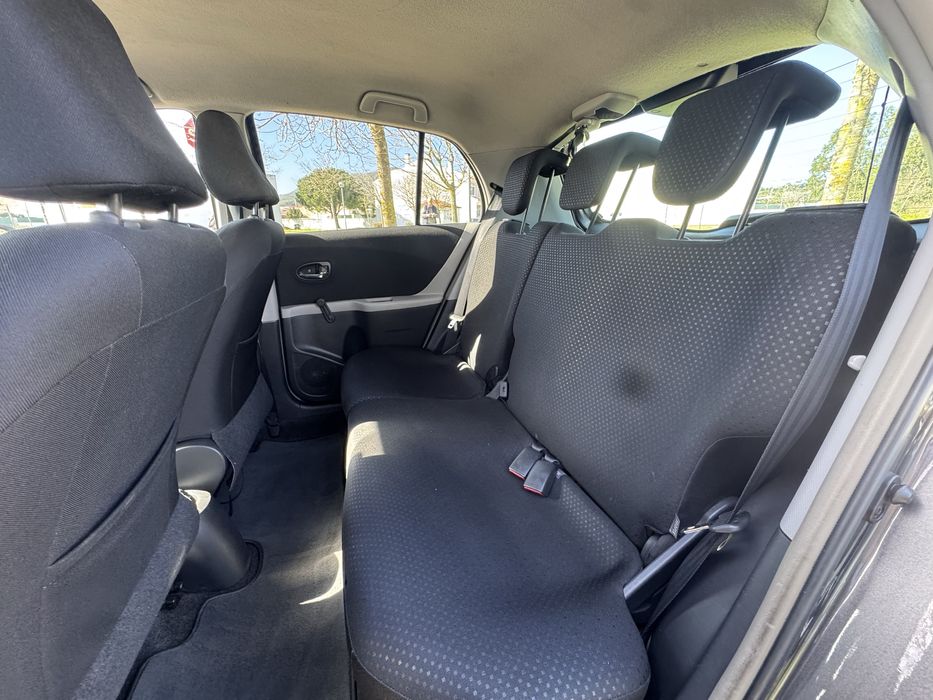 Toyota Yaris 1.33 VVT-i - Nacional - Garantia de 18 Meses