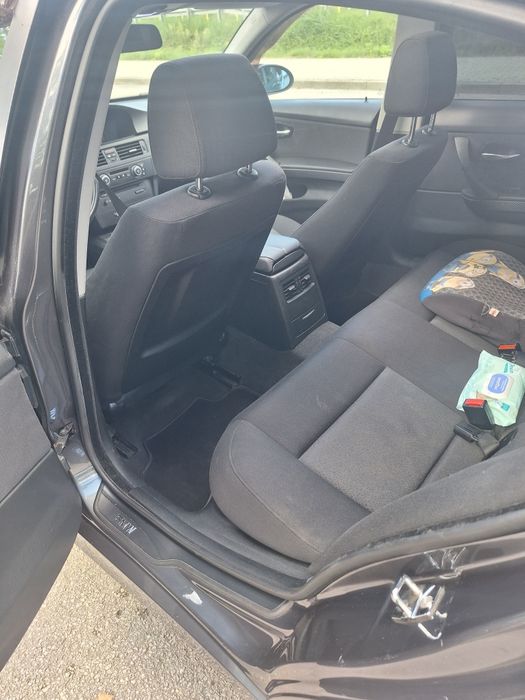 BMW e90 320i ***