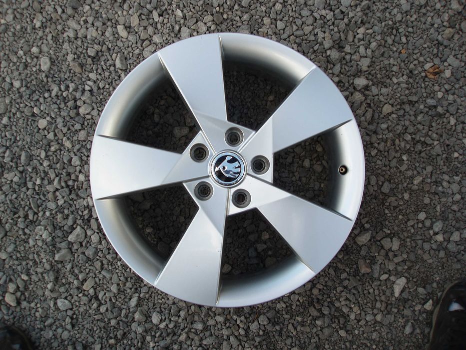 Felgi Aluminiowe 5x112x57  17''  ET49 Oryginał SKODA