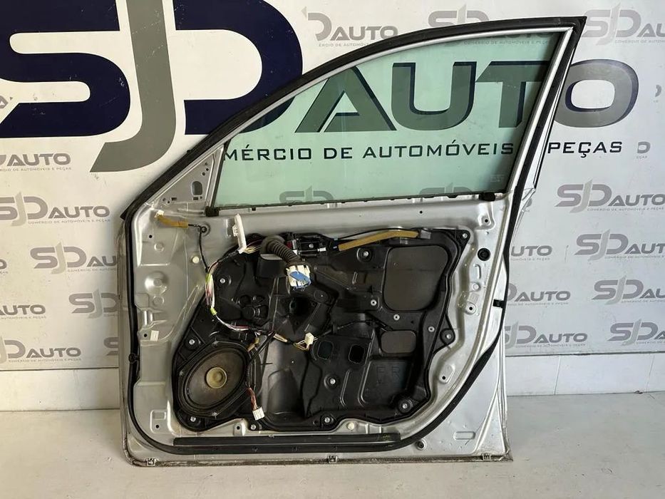 Porta Frente Direita / Esquerda - Mazda 3