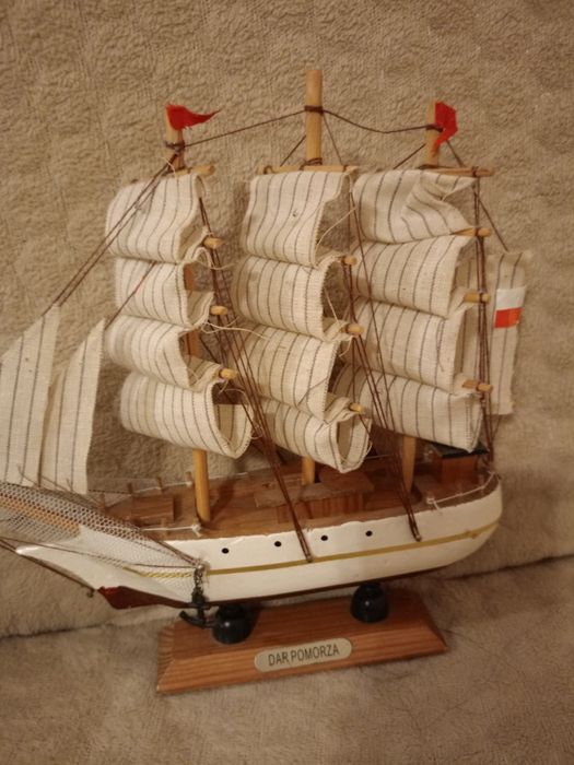 Statek drewniany replika Dar Pomorza
