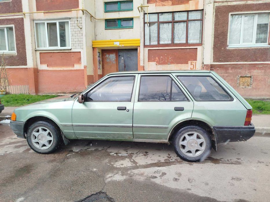 Продам Ford Escort