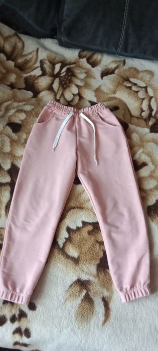 Одяг для дівчинки