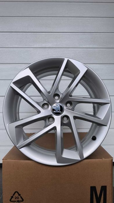 Felgi aluminiowe Skoda Octavia III II Superb II Vw  Seat Audi 17" 5x112 Et49 (OL841F)
