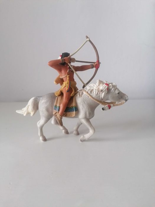 Schleich Indianin na koniu