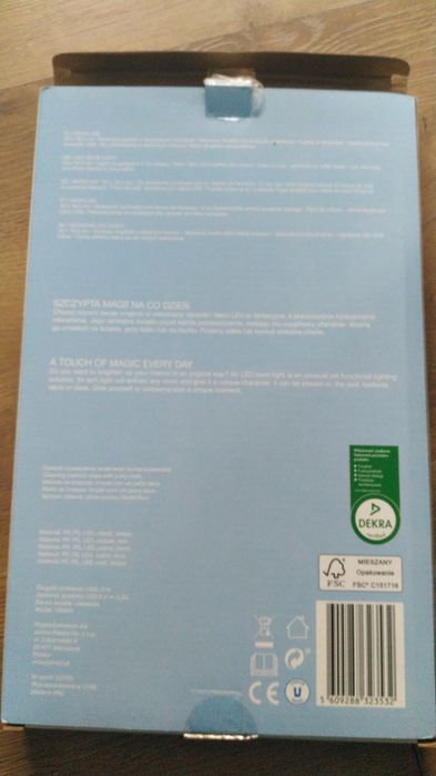 Neonowa lampka chmurka