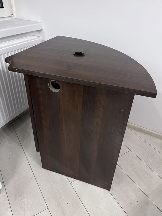 Szafka narożna do biurka
