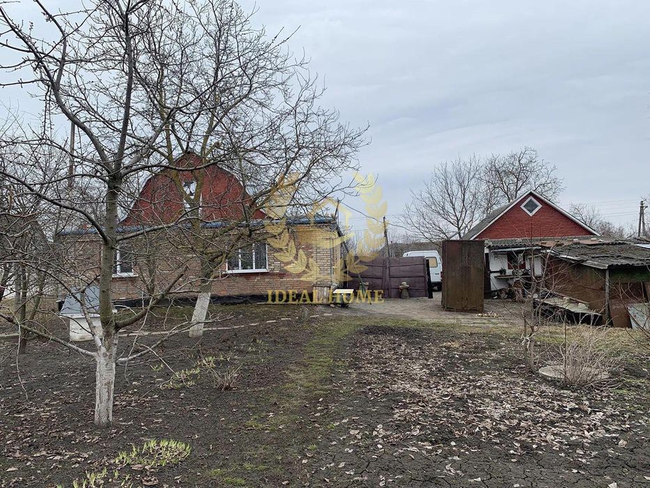 Продаж просторого цегляного будинку 4 кімн., 94 м², с.Кодаки