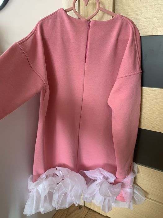 Плаття з трояндами