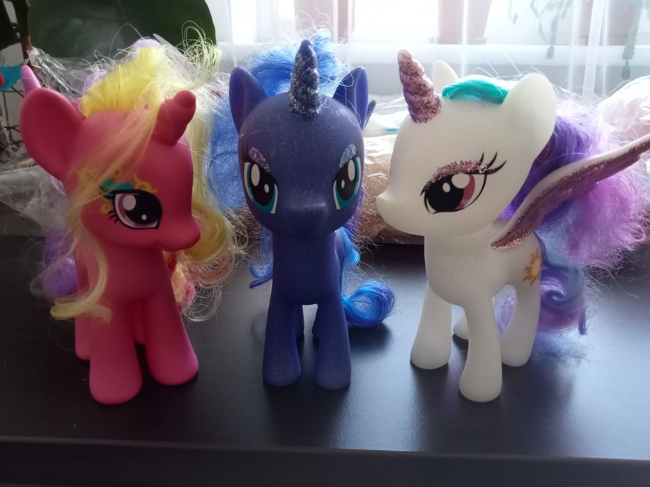 Поні my little pony - Принцеси Луна Селестія Каденс