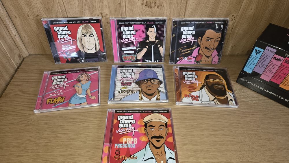 Grand Theft Auto: Vice City Official Soundtrack Box