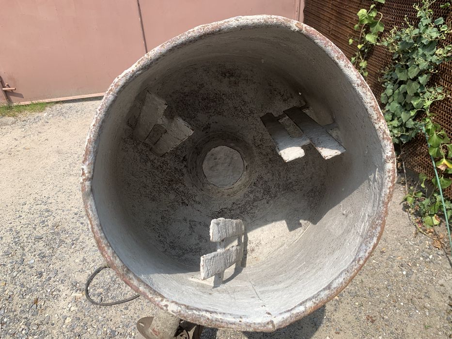 Продам бетономешалку