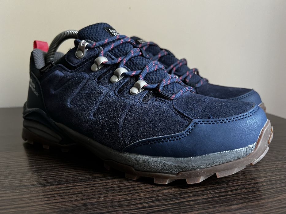 Кросівки Jack Wolfskin Tracking 65510 Germany Шкіра Розмір 40 на 25 см