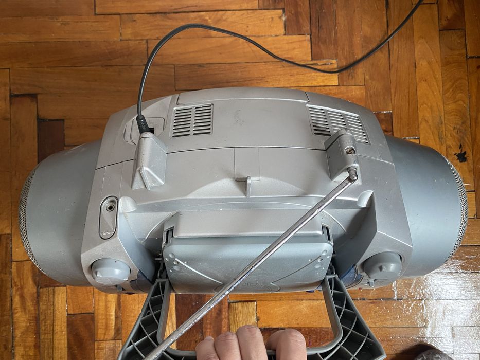 Магнітофон Tomson