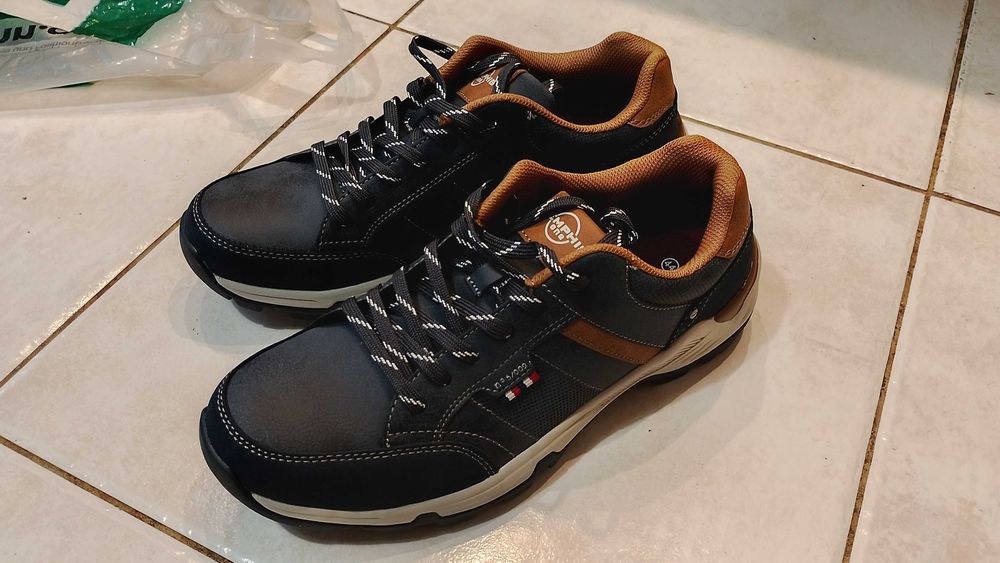 Buty Memphis one