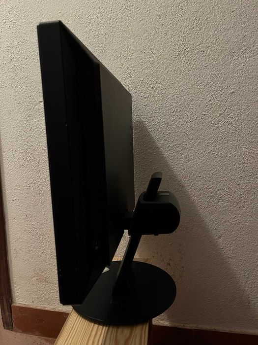 Monitor Sony SDM-X93