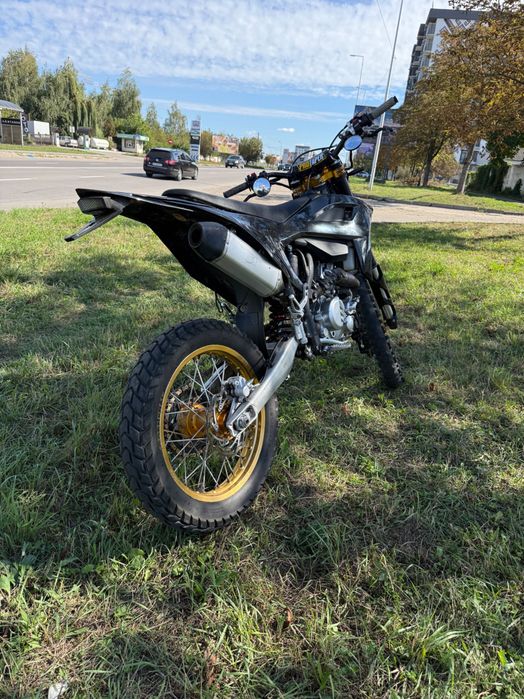 Продам мотоцикл kovi max 300
