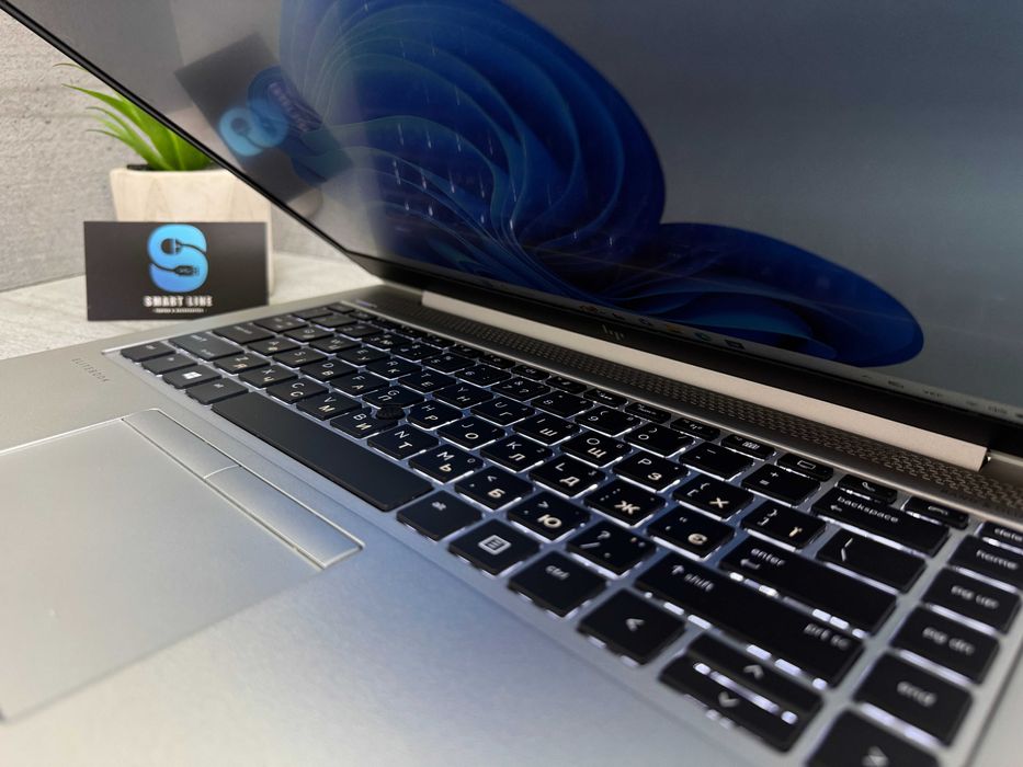 256 ssd/8gb ddr4/Сенсорний ноутбук Hp mt45/AMD Ryzen 3