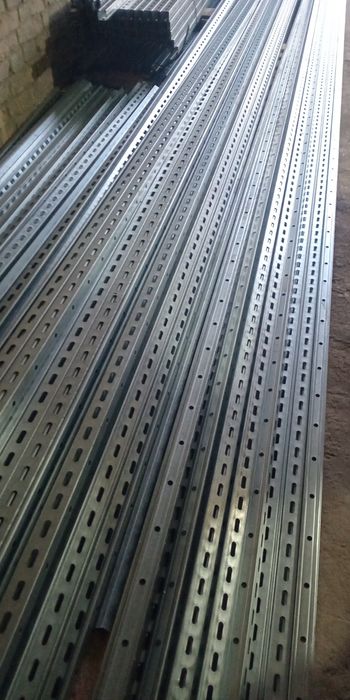 Монтажний оцинкований профіль для сонячних панелей системи пожаротуші