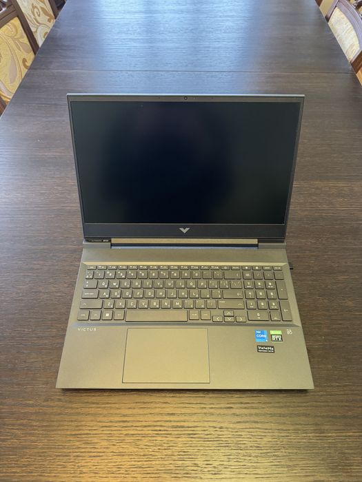 Ноутбук HP Victus 16 / i5-11400H