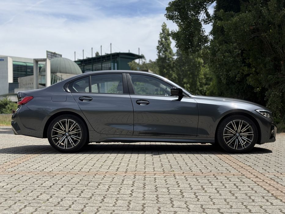 BMW 330e G20 2019