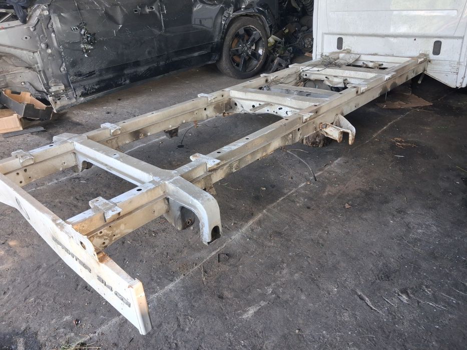 Mercedes Sprinter 907 Sciana Plecy Dach Kabina