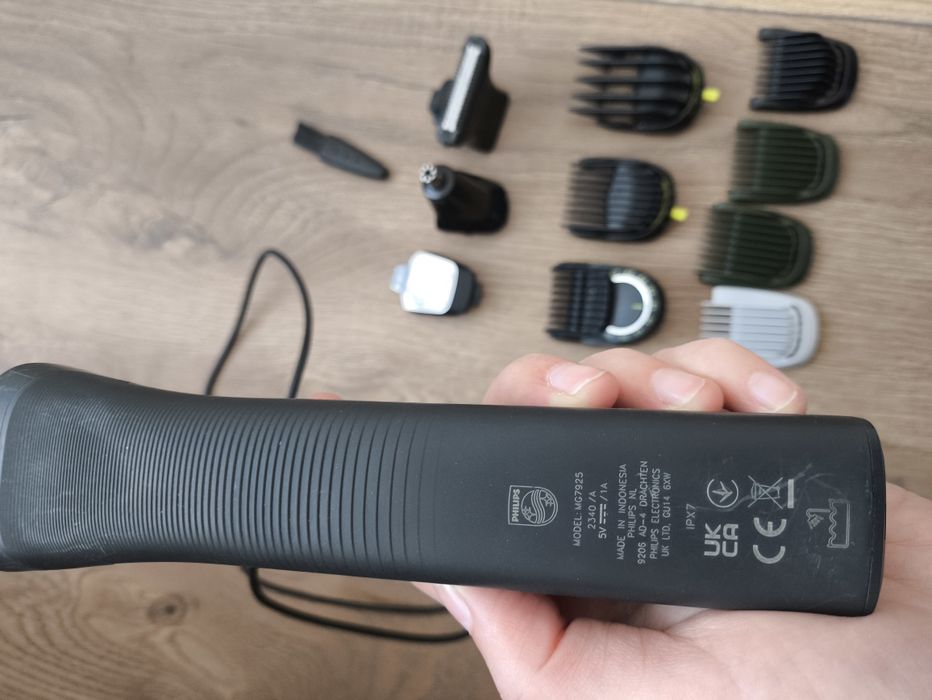 тример Philips MG7925