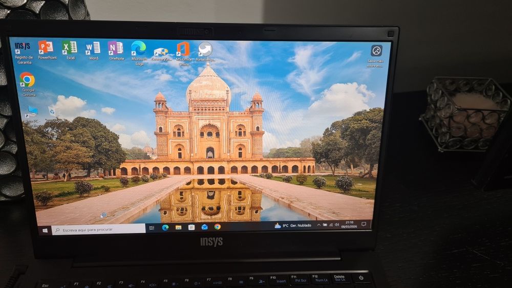 Portátil insys da e-escolas