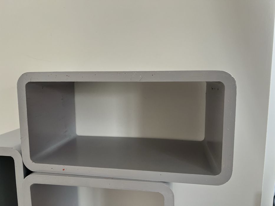 Cubos/Prateleiras em Madeira