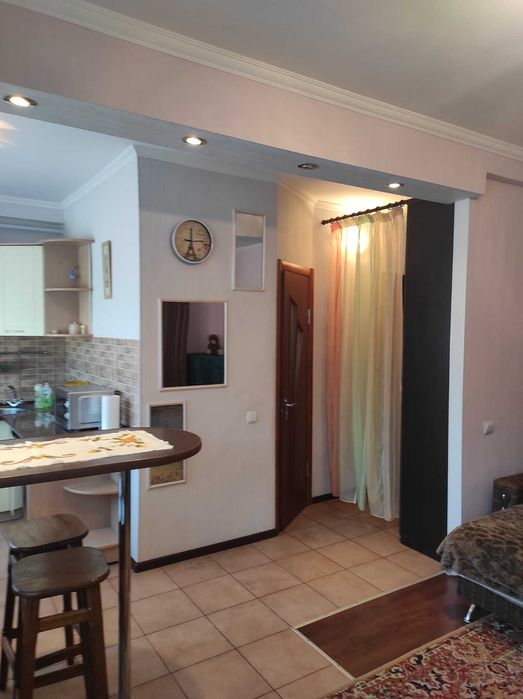 Здам гарну 1-кімнатну квартиру в центрі Канева для серйозних людей