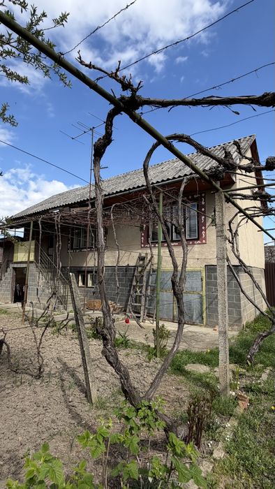 Продається дім двоповерховий Виноградів Закарпатська область