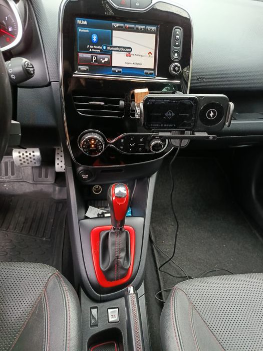 Renault Clio 1.6 Turbo RS Sport 200KM