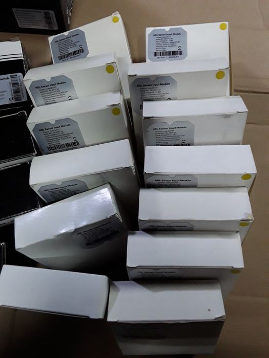 Умный дом  настенная панель с экраном DLP, EU SB-DLP-MEU HDL/KNX