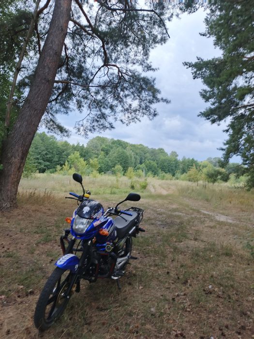 Хто обміняти мотоцикл на машину або на мотоцикл з моєї доплати