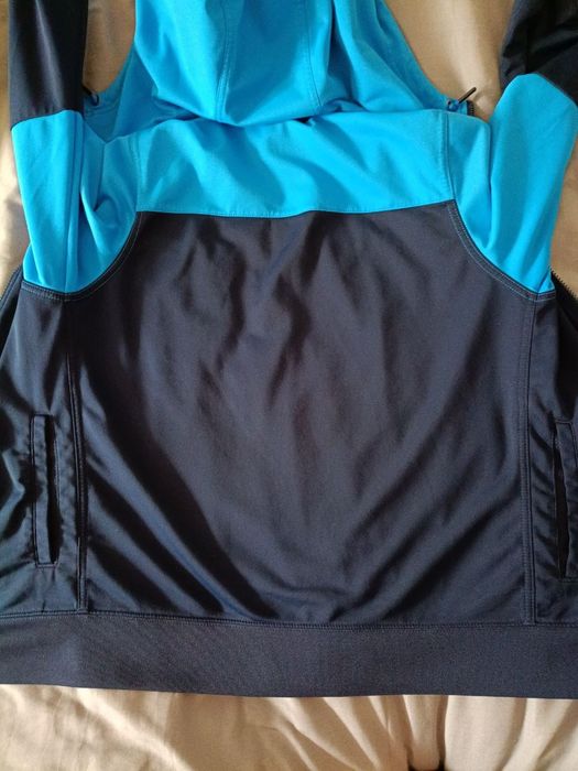 Nike  bluza  r.S