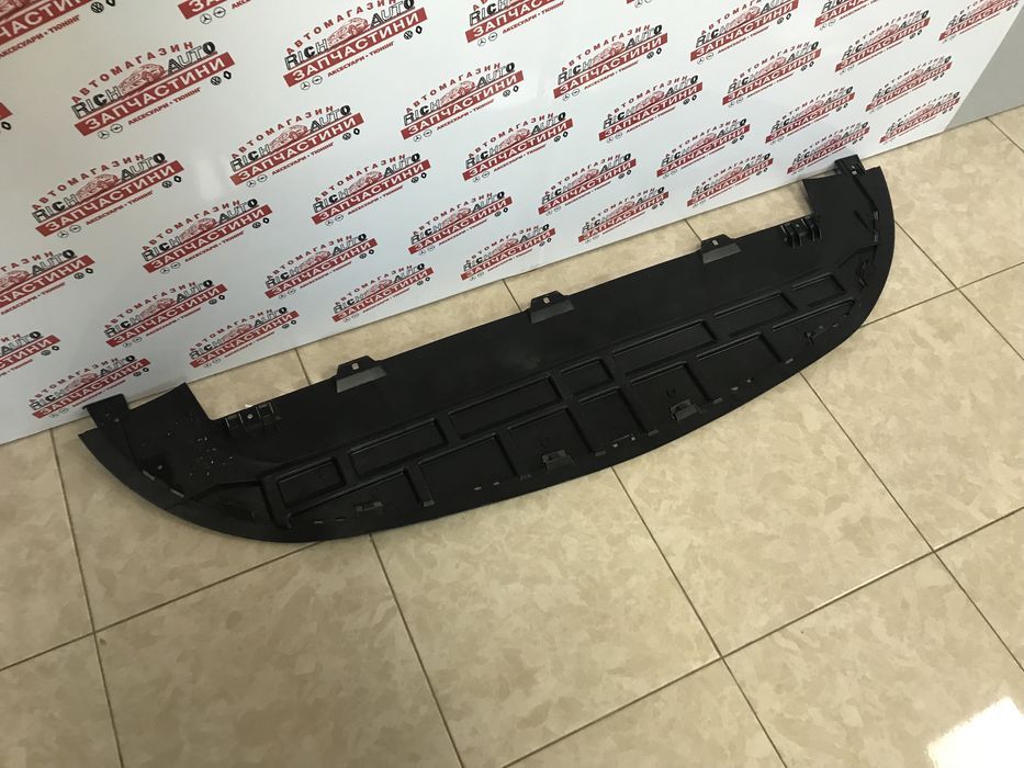 MB Vito 447 захист переднього бампера новий оригінал