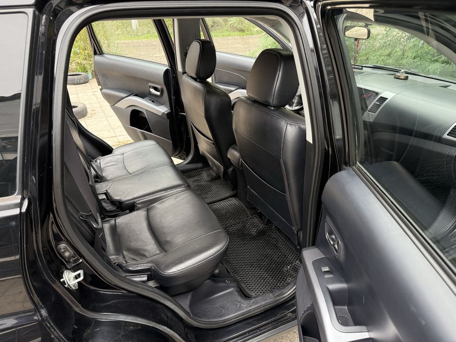 Mitsubishi Outlander XL 3.0 AT (S63)