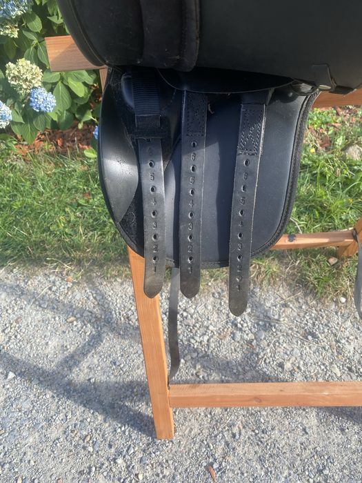 Siodło wszechstronne Thorowgood Pony 15 cali